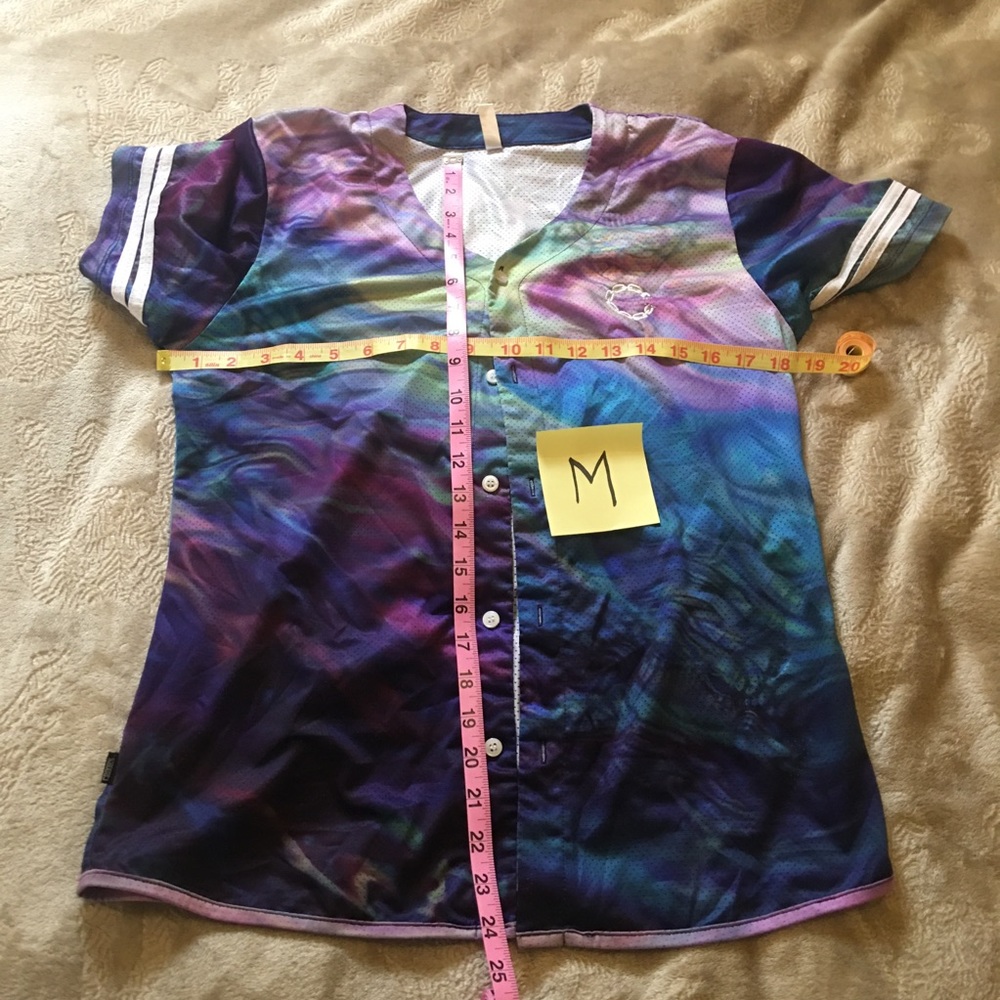 Crooks & Castles tie-dye jersey type top Size M - Picture 8 of 10